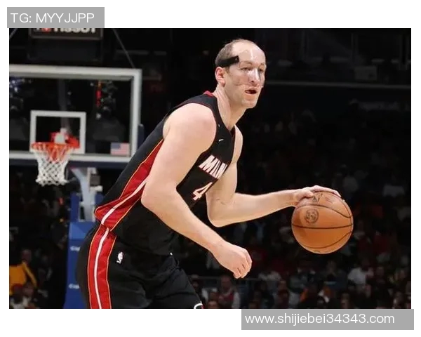 奥拉迪波因伤缺席奇才比赛,球队面临内线危机 奥拉迪波因伤缺席奇才比赛,球队面临内线危机