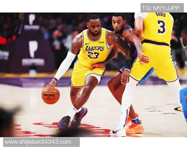 湖人主帅波普宣布辞职,球队管理层寻找新帅接手 湖人主帅波普宣布辞职,球队管理层寻找新帅接手