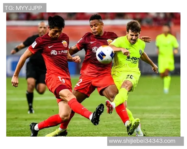 亚冠精英联赛巴尔加斯展现卓越实力引领球队冲击冠军荣耀