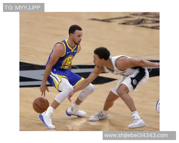 勇士35分大胜马刺，勇往直前晋级西部决赛