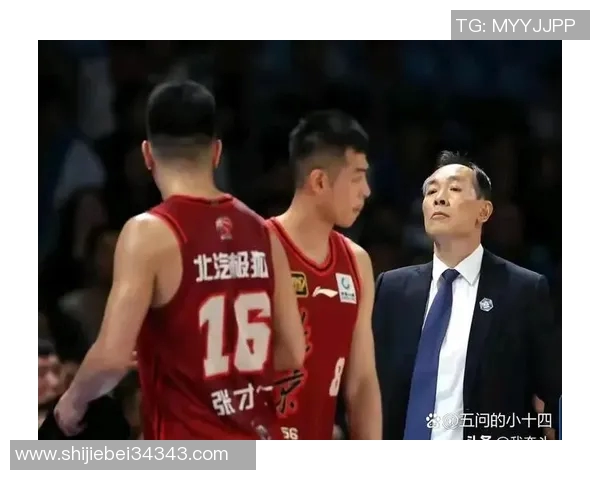 男篮CBA赛场火爆华山论剑谁能问鼎王座? 男篮CBA赛场火爆华山论剑谁能问鼎王座?